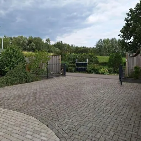 Prázdninový dům Family Wellness 4 Personen Zuid-holland! Ooltgensplaat